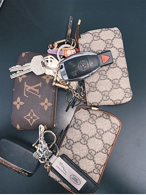 louis vuitton key holder replica|louis vuitton key holder monogram.